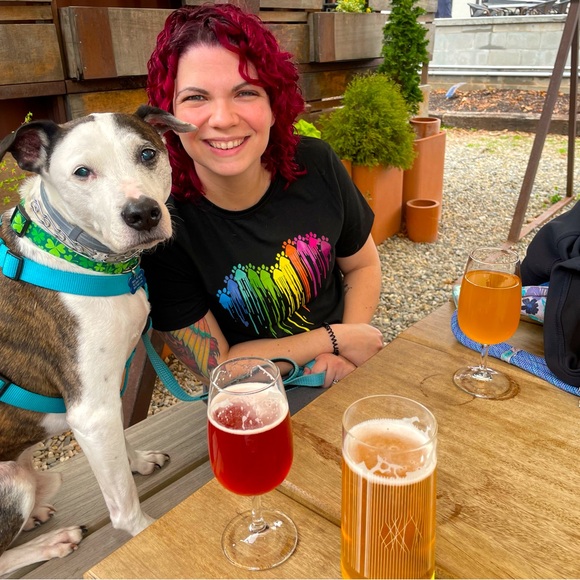 Meet your Posher, Lauren - Picture 1 of 1